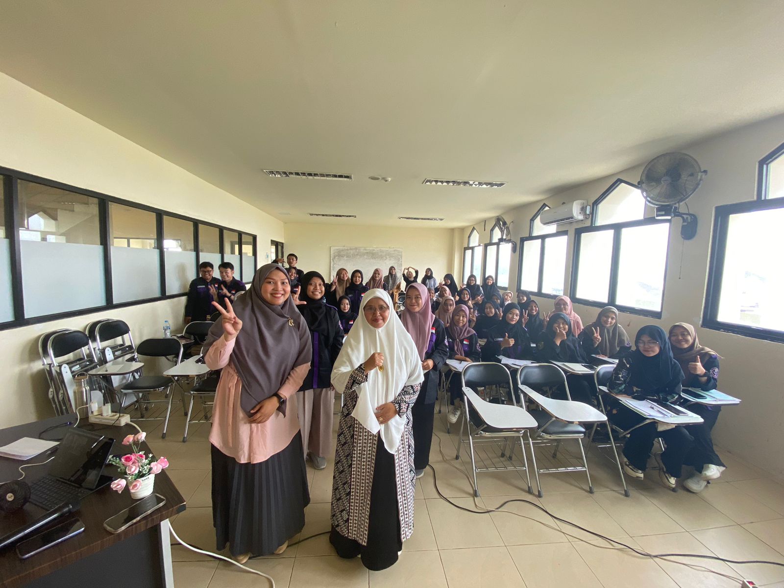 Kuliah Umum Psikologi Islam, Mengenal Bipolar Lebih Dekat